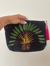 Load image into Gallery viewer, Zoe Beaded Clutches